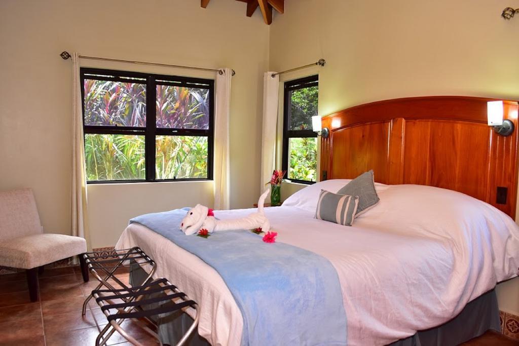Mystic River Resort San Ignacio Buitenkant foto