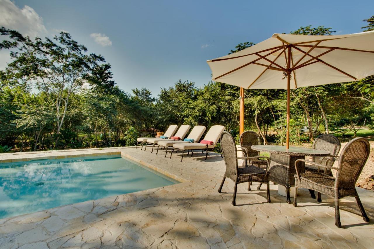 Mystic River Resort San Ignacio Buitenkant foto